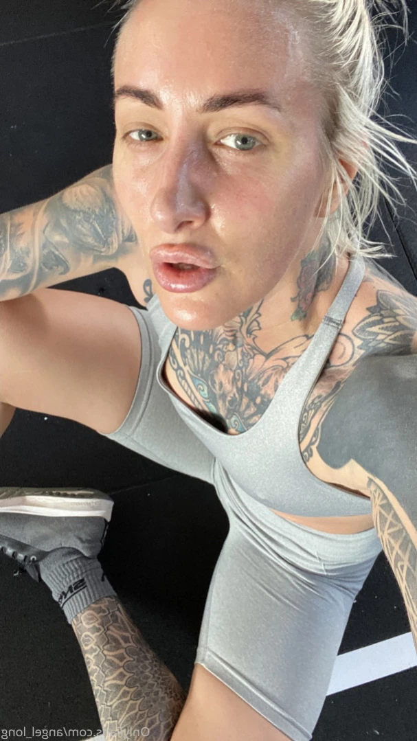 🌸 𝐀𝐍𝐆𝐄𝐋 𝐋𝐎𝐍𝐆 🌸 𝗮𝗹𝘄𝗮𝘆𝘀 𝗶𝗻 𝘁𝗵𝗲 𝗗𝗠’𝘀 [ angel_long ] Onlyfans leaked photo 14213532 on Hotleaks.tv