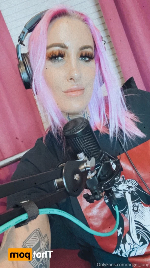 🌸 𝐀𝐍𝐆𝐄𝐋 𝐋𝐎𝐍𝐆 🌸 𝗮𝗹𝘄𝗮𝘆𝘀 𝗶𝗻 𝘁𝗵𝗲 𝗗𝗠’𝘀 [ angel_long ] Onlyfans leaked photo 14214906 on Hotleaks.tv