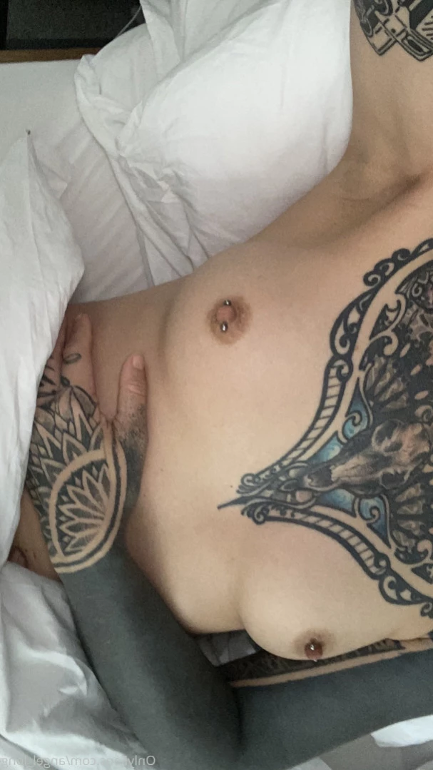 🌸 𝐀𝐍𝐆𝐄𝐋 𝐋𝐎𝐍𝐆 🌸 𝗮𝗹𝘄𝗮𝘆𝘀 𝗶𝗻 𝘁𝗵𝗲 𝗗𝗠’𝘀 [ angel_long ] Onlyfans leaked photo 14219466 on Hotleaks.tv