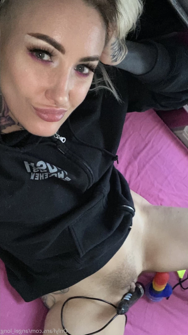🌸 𝐀𝐍𝐆𝐄𝐋 𝐋𝐎𝐍𝐆 🌸 𝗮𝗹𝘄𝗮𝘆𝘀 𝗶𝗻 𝘁𝗵𝗲 𝗗𝗠’𝘀 [ angel_long ] Onlyfans leaked photo 14219478 on Hotleaks.tv
