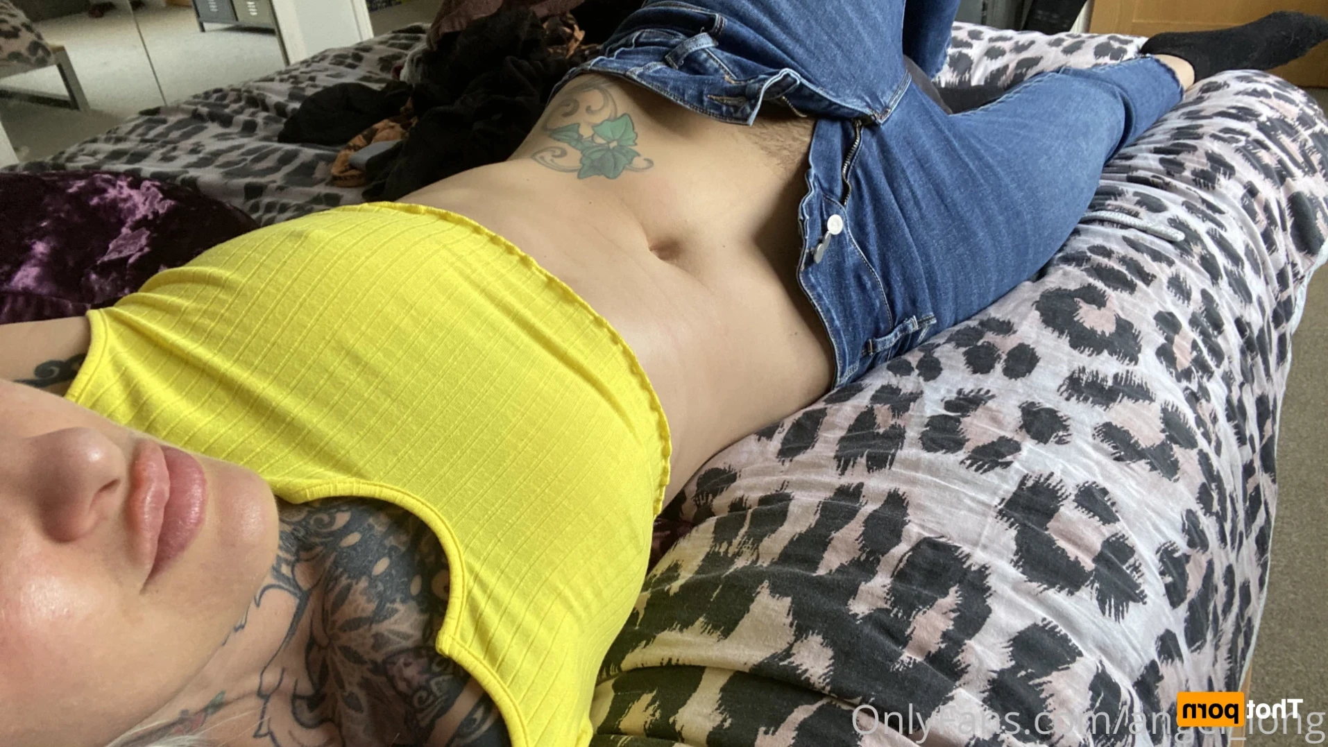 🌸 𝐀𝐍𝐆𝐄𝐋 𝐋𝐎𝐍𝐆 🌸 𝗮𝗹𝘄𝗮𝘆𝘀 𝗶𝗻 𝘁𝗵𝗲 𝗗𝗠’𝘀 [ angel_long ] Onlyfans leaked photo 14219926 on Hotleaks.tv