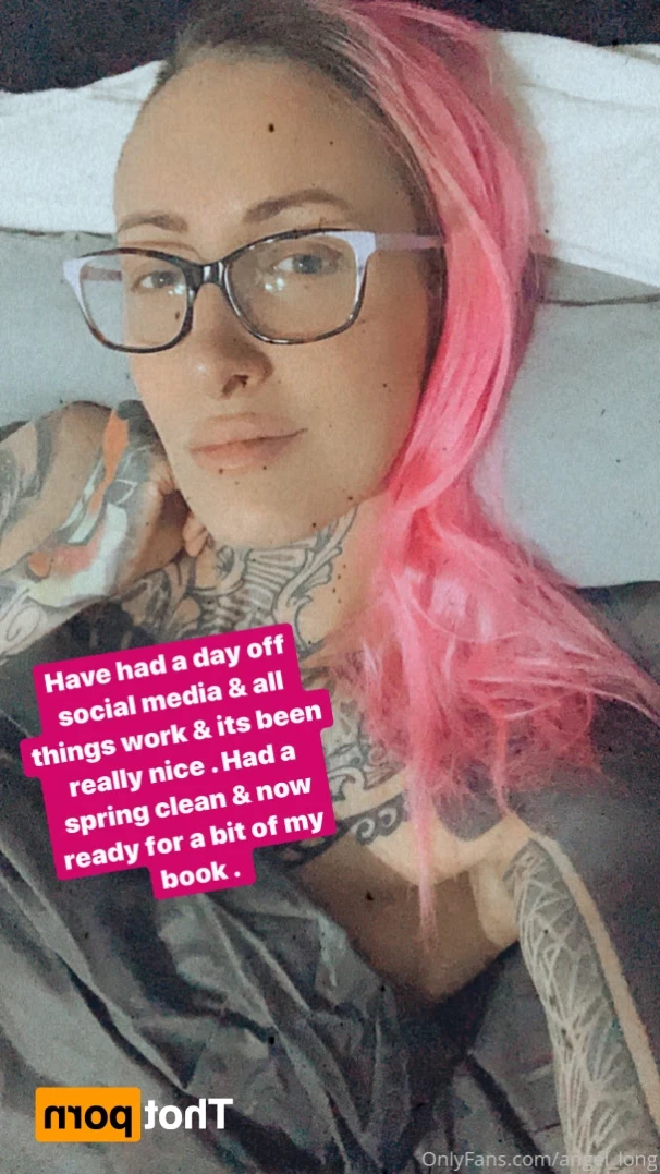 🌸 𝐀𝐍𝐆𝐄𝐋 𝐋𝐎𝐍𝐆 🌸 𝗮𝗹𝘄𝗮𝘆𝘀 𝗶𝗻 𝘁𝗵𝗲 𝗗𝗠’𝘀 [ angel_long ] Onlyfans leaked photo 14220083 on Hotleaks.tv