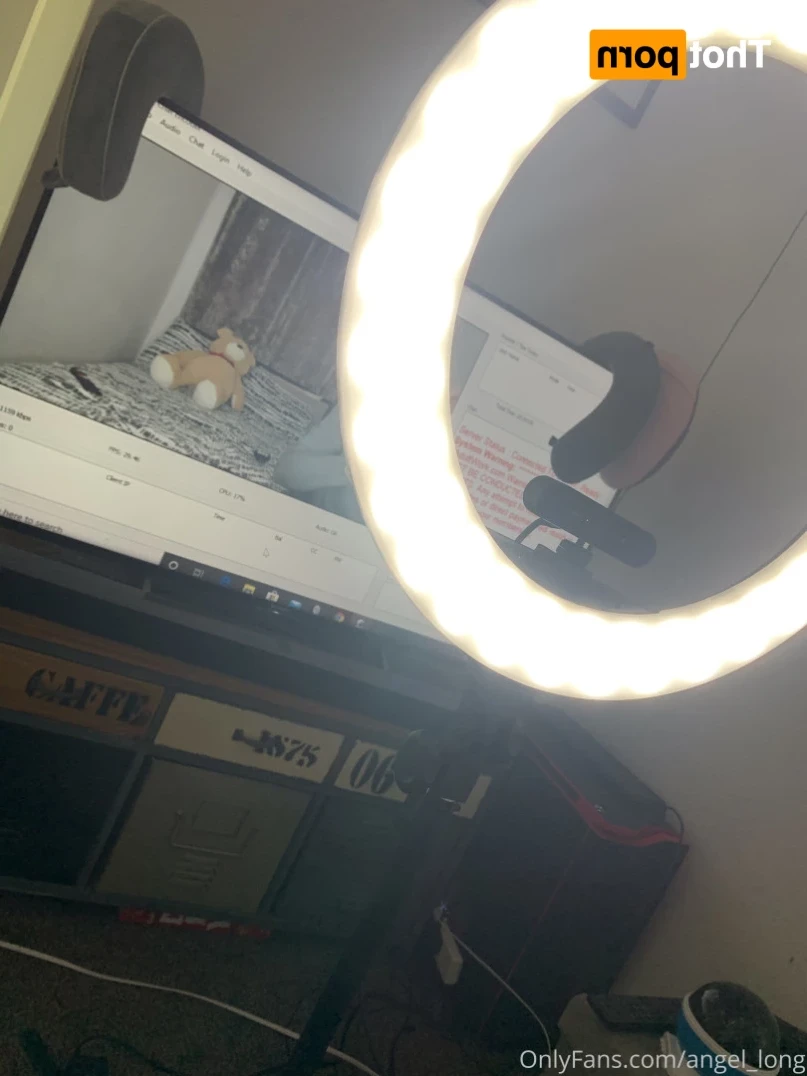 🌸 𝐀𝐍𝐆𝐄𝐋 𝐋𝐎𝐍𝐆 🌸 𝗮𝗹𝘄𝗮𝘆𝘀 𝗶𝗻 𝘁𝗵𝗲 𝗗𝗠’𝘀 [ angel_long ] Onlyfans leaked photo 14220752 on Hotleaks.tv
