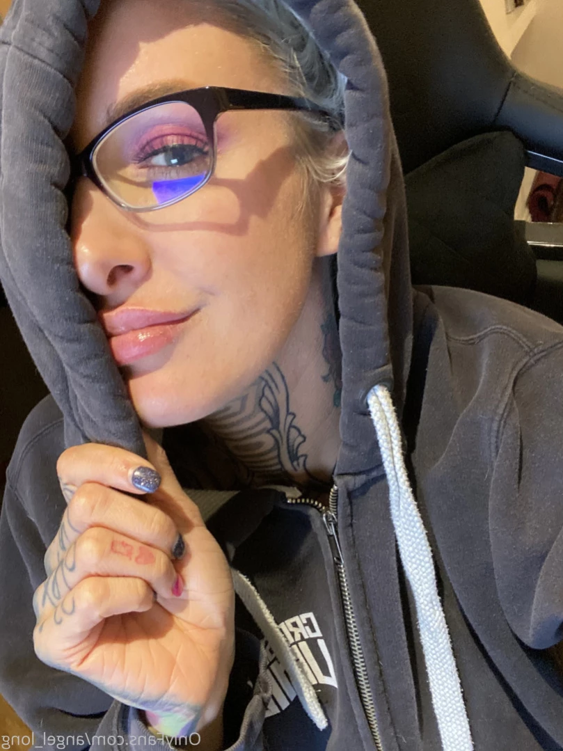 🌸 𝐀𝐍𝐆𝐄𝐋 𝐋𝐎𝐍𝐆 🌸 𝗮𝗹𝘄𝗮𝘆𝘀 𝗶𝗻 𝘁𝗵𝗲 𝗗𝗠’𝘀 [ angel_long ] Onlyfans leaked photo 14220930 on Hotleaks.tv