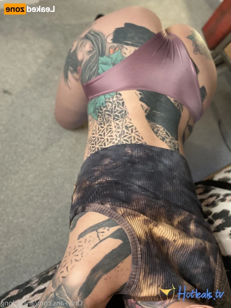 🌸 𝐀𝐍𝐆𝐄𝐋 𝐋𝐎𝐍𝐆 🌸 𝗮𝗹𝘄𝗮𝘆𝘀 𝗶𝗻 𝘁𝗵𝗲 𝗗𝗠’𝘀 [ angel_long ] Onlyfans leaked photo 14221350 on Hotleaks.tv