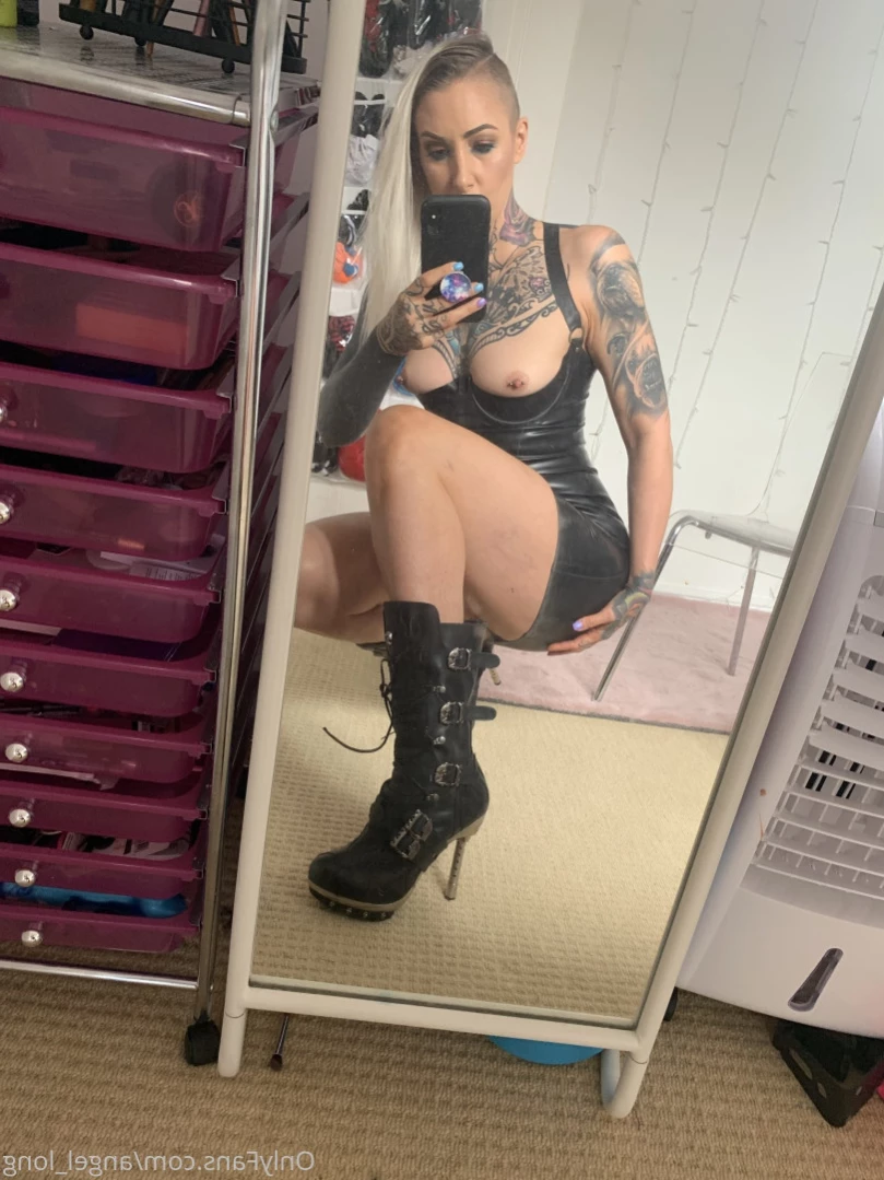 🌸 𝐀𝐍𝐆𝐄𝐋 𝐋𝐎𝐍𝐆 🌸 𝗮𝗹𝘄𝗮𝘆𝘀 𝗶𝗻 𝘁𝗵𝗲 𝗗𝗠’𝘀 [ angel_long ] Onlyfans leaked photo 14438097 on Hotleaks.tv
