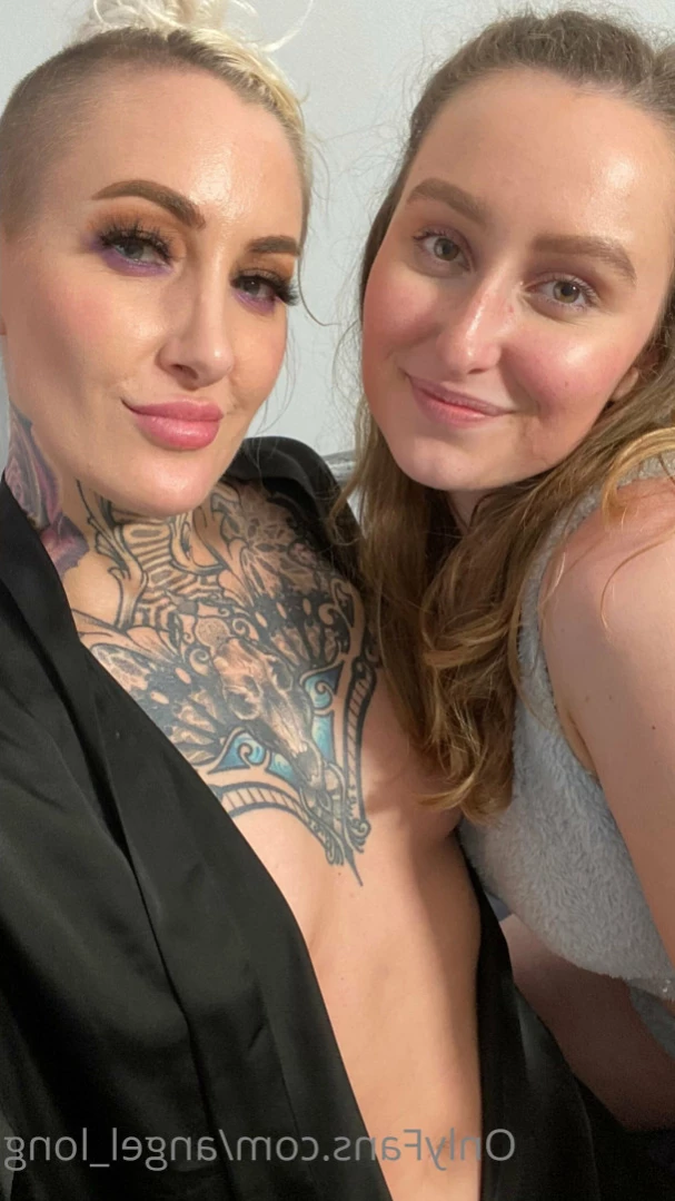 🌸 𝐀𝐍𝐆𝐄𝐋 𝐋𝐎𝐍𝐆 🌸 𝗮𝗹𝘄𝗮𝘆𝘀 𝗶𝗻 𝘁𝗵𝗲 𝗗𝗠’𝘀 [ angel_long ] Onlyfans leaked photo 14439017 on Hotleaks.tv