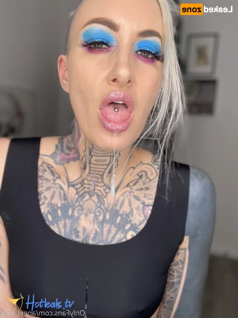 🌸 𝐀𝐍𝐆𝐄𝐋 𝐋𝐎𝐍𝐆 🌸 𝗮𝗹𝘄𝗮𝘆𝘀 𝗶𝗻 𝘁𝗵𝗲 𝗗𝗠’𝘀 [ angel_long ] Onlyfans leaked photo 14439055 on Hotleaks.tv