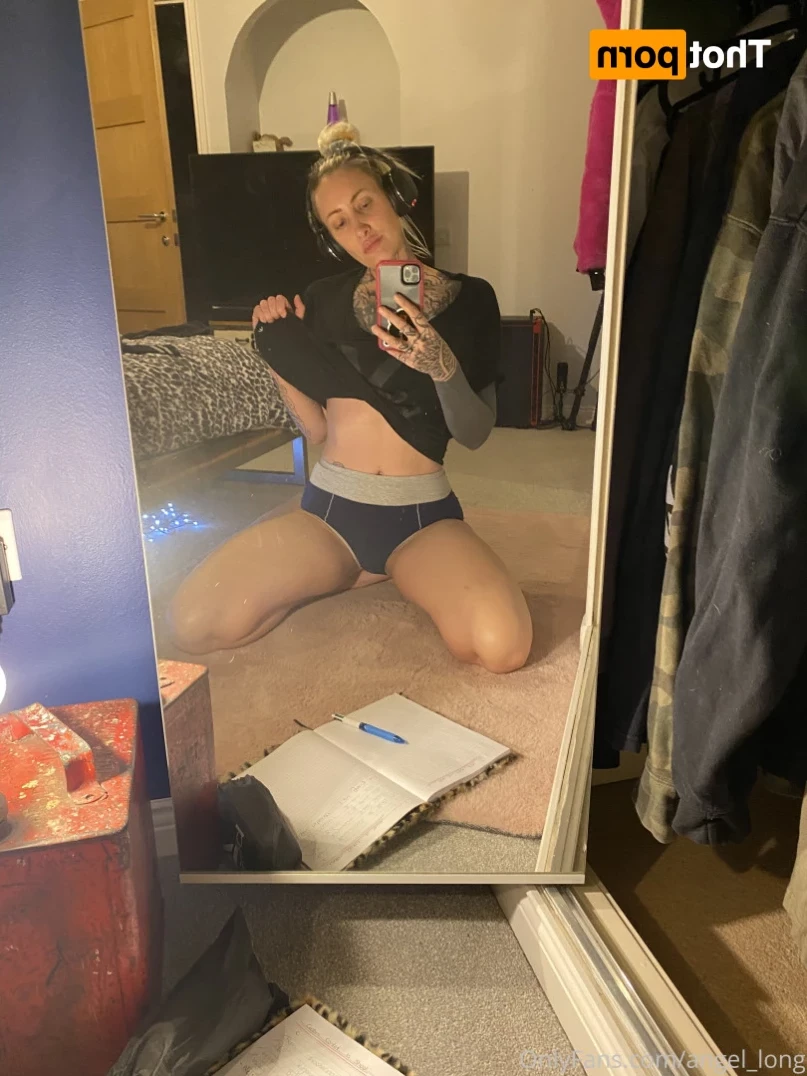 🌸 𝐀𝐍𝐆𝐄𝐋 𝐋𝐎𝐍𝐆 🌸 𝗮𝗹𝘄𝗮𝘆𝘀 𝗶𝗻 𝘁𝗵𝗲 𝗗𝗠’𝘀 [ angel_long ] Onlyfans leaked photo 14632084 on Hotleaks.tv