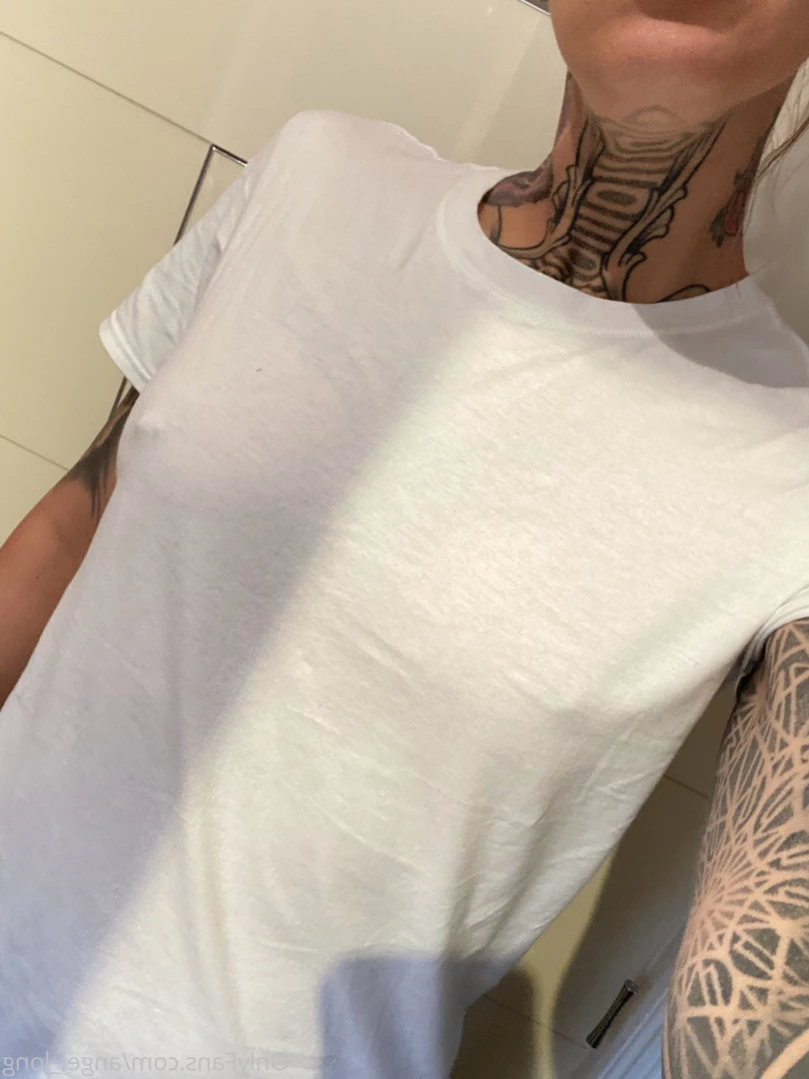 🌸 𝐀𝐍𝐆𝐄𝐋 𝐋𝐎𝐍𝐆 🌸 𝗮𝗹𝘄𝗮𝘆𝘀 𝗶𝗻 𝘁𝗵𝗲 𝗗𝗠’𝘀 [ angel_long ] Onlyfans leaked photo 14747107 on Hotleaks.tv