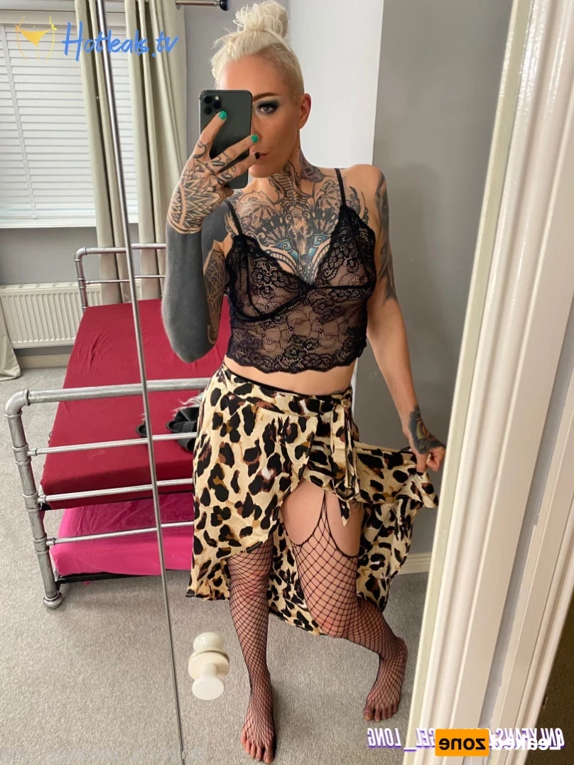 🌸 𝐀𝐍𝐆𝐄𝐋 𝐋𝐎𝐍𝐆 🌸 𝗮𝗹𝘄𝗮𝘆𝘀 𝗶𝗻 𝘁𝗵𝗲 𝗗𝗠’𝘀 [ angel_long ] Onlyfans leaked photo 14888355 on Hotleaks.tv