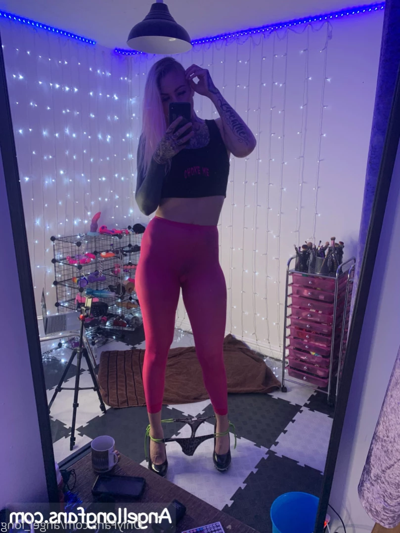 🌸 𝐀𝐍𝐆𝐄𝐋 𝐋𝐎𝐍𝐆 🌸 𝗮𝗹𝘄𝗮𝘆𝘀 𝗶𝗻 𝘁𝗵𝗲 𝗗𝗠’𝘀 [ angel_long ] Onlyfans leaked photo 15470400 on Hotleaks.tv
