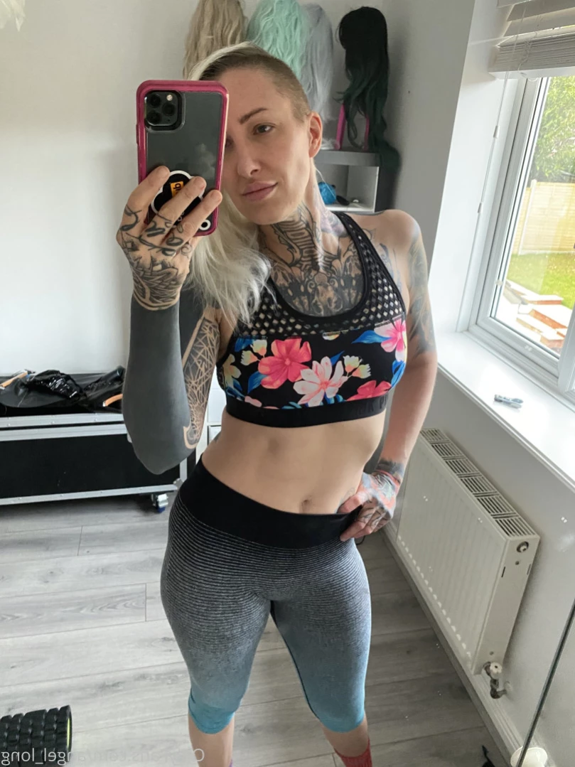 🌸 𝐀𝐍𝐆𝐄𝐋 𝐋𝐎𝐍𝐆 🌸 𝗮𝗹𝘄𝗮𝘆𝘀 𝗶𝗻 𝘁𝗵𝗲 𝗗𝗠’𝘀 [ angel_long ] Onlyfans leaked photo 15990479 on Hotleaks.tv