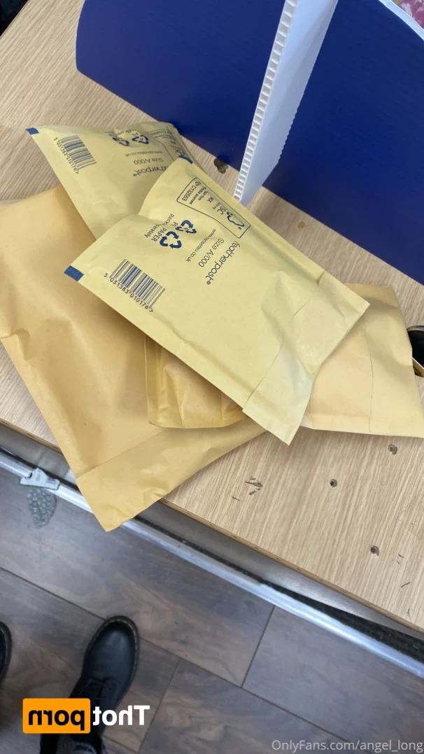 🌸 𝐀𝐍𝐆𝐄𝐋 𝐋𝐎𝐍𝐆 🌸 𝗮𝗹𝘄𝗮𝘆𝘀 𝗶𝗻 𝘁𝗵𝗲 𝗗𝗠’𝘀 [ angel_long ] Onlyfans leaked photo 16162937 on Hotleaks.tv