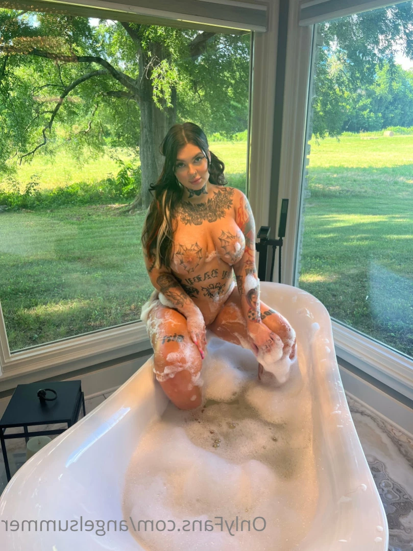 gothangelsummer [ angelsummer ] Onlyfans leaked photo 12615945 on Hotleaks.tv