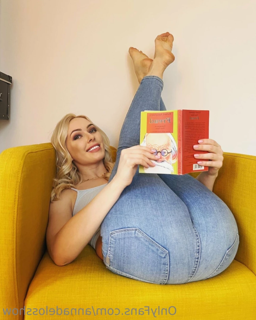 annadelosshow Onlyfans leaked photo 12491504 on Hotleaks.tv
