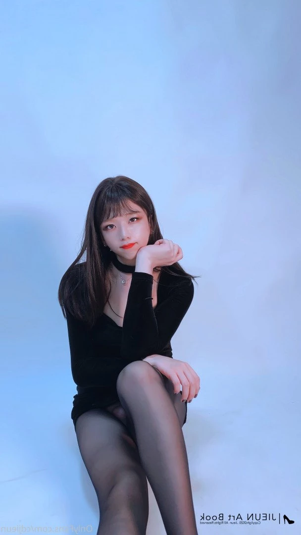 cdjieun Onlyfans leaked photo 230307 on Hotleaks.tv
