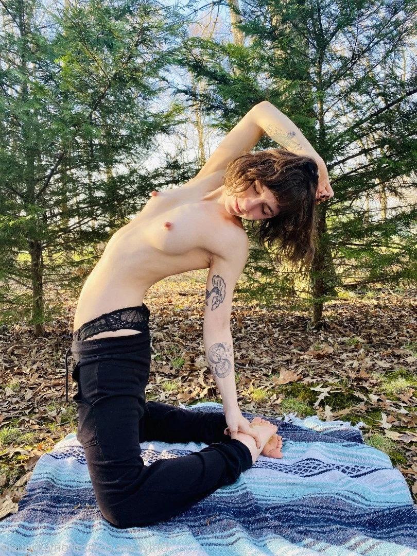 Rose [ anony-mousie ] Onlyfans leaked photo 4136815 on Hotleaks.tv