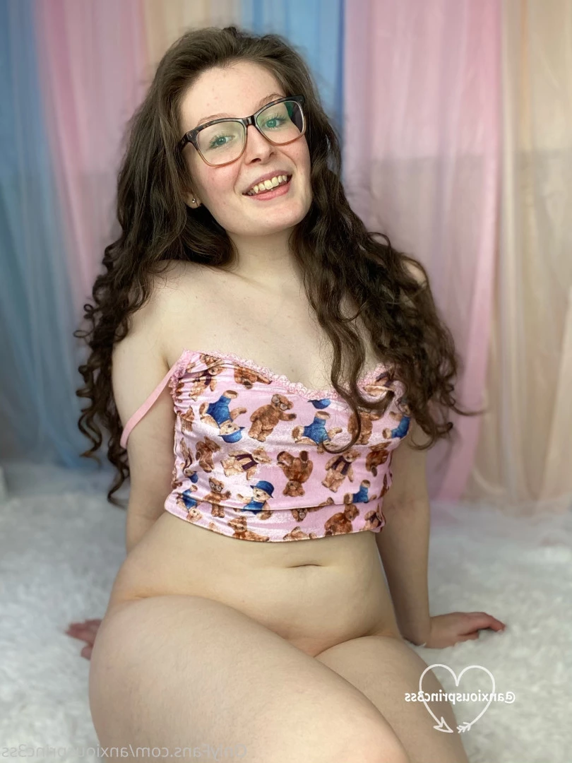 𝓚𝓪𝓽𝓲𝓮 𝓖𝓻𝓮𝔂 [ anxiousprinc3ss ] Onlyfans leaked photo 6417307 on Hotleaks.tv