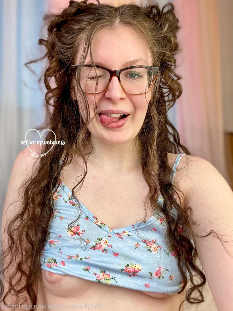 𝓚𝓪𝓽𝓲𝓮 𝓖𝓻𝓮𝔂 [ anxiousprinc3ss ] Onlyfans leaked photo 6421834 on Hotleaks.tv