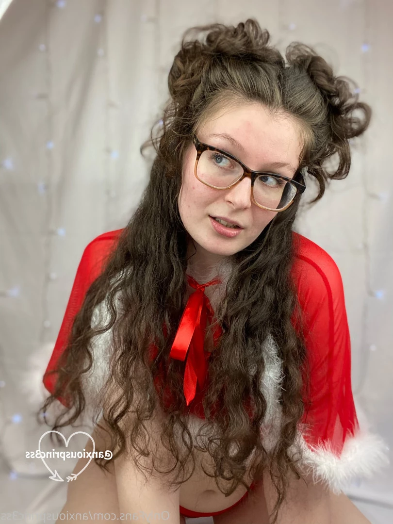 𝓚𝓪𝓽𝓲𝓮 𝓖𝓻𝓮𝔂 [ anxiousprinc3ss ] Onlyfans leaked photo 6441147 on Hotleaks.tv
