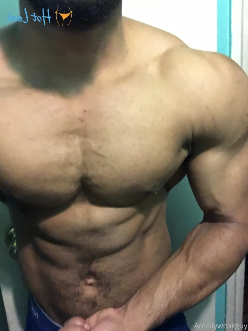 areallyweakguy Onlyfans leaked photo 14149507 on Hotleaks.tv