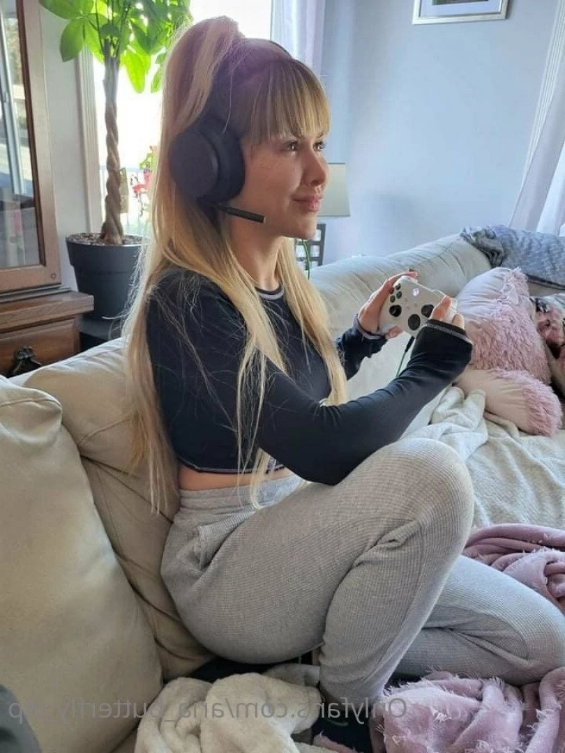 icelandic brat😈 [ aria_butterfly_vip ] Onlyfans leaked photo 3480942 on Hotleaks.tv
