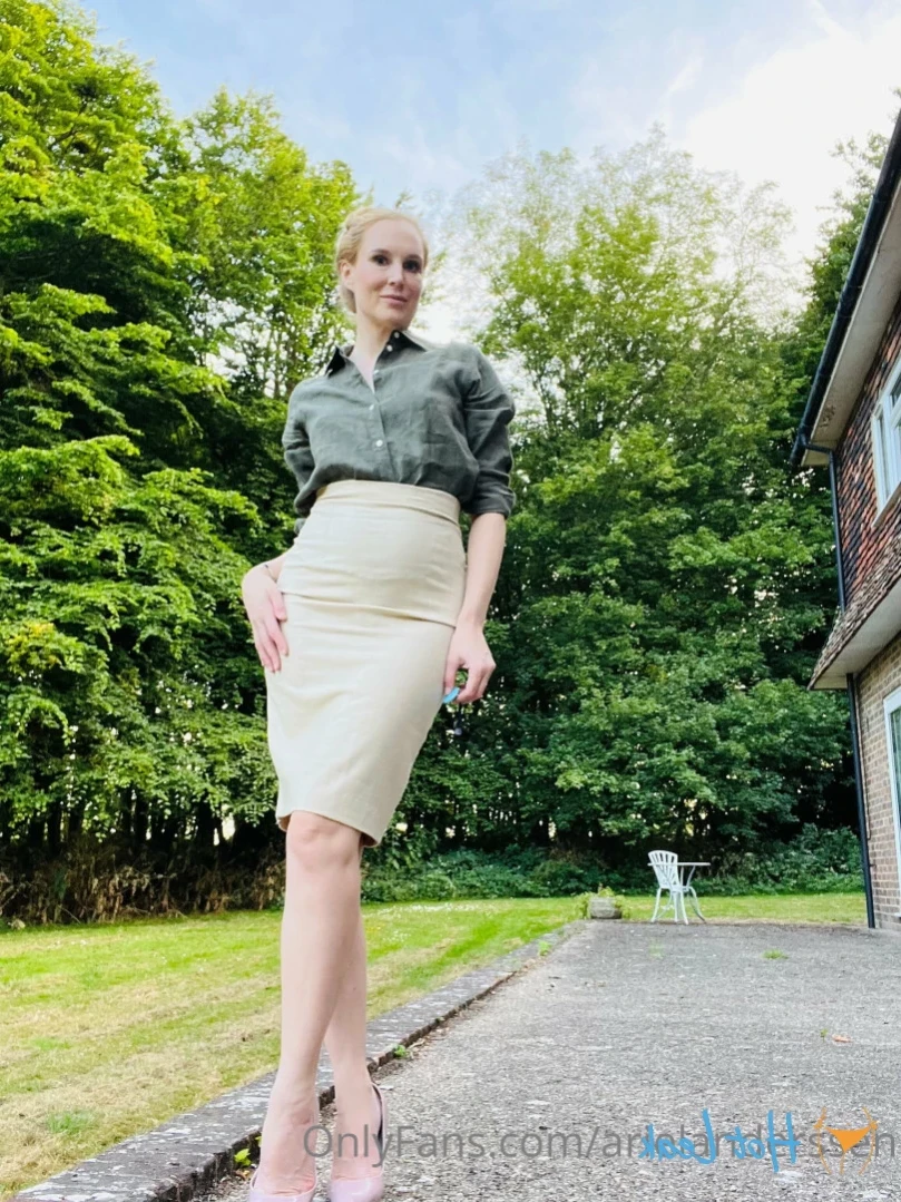Ariel Anderssen [ arielanderssen ] Onlyfans leaked photo 12542319 on Hotleaks.tv