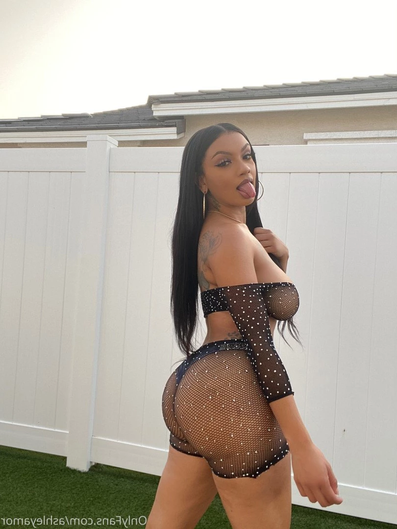 Ashley Amor [ ashleyamor ] Onlyfans leaked photo 3883782 on Hotleaks.tv