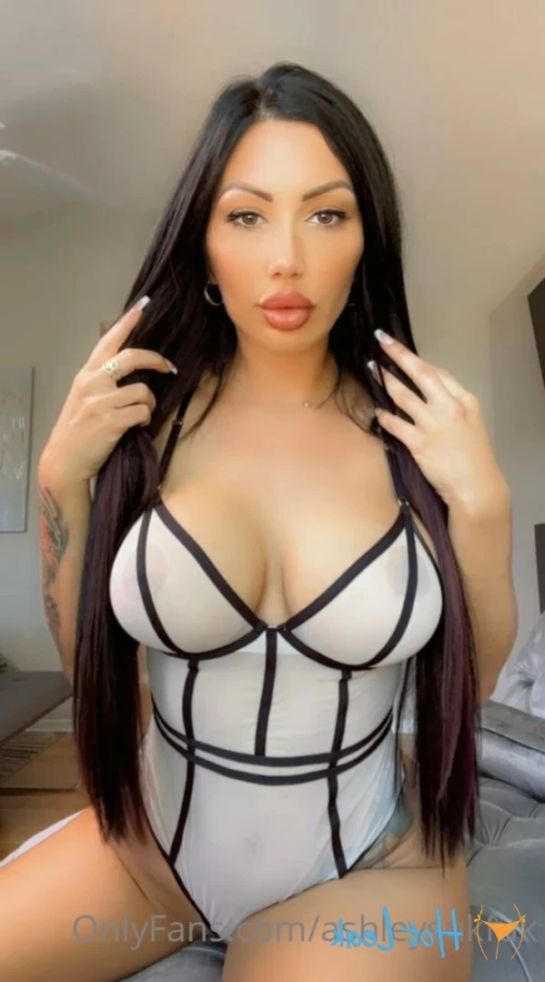 ashleysukfuk Onlyfans leaked photo 12316417 on Hotleaks.tv