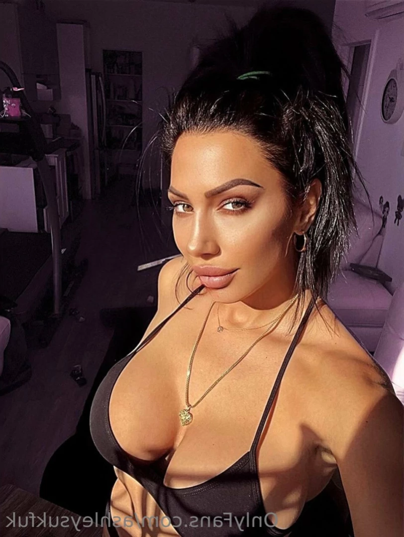 ashleysukfuk Onlyfans leaked photo 13154819 on Hotleaks.tv