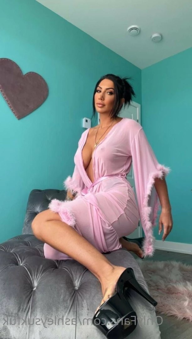 ashleysukfuk Onlyfans leaked photo 13154842 on Hotleaks.tv