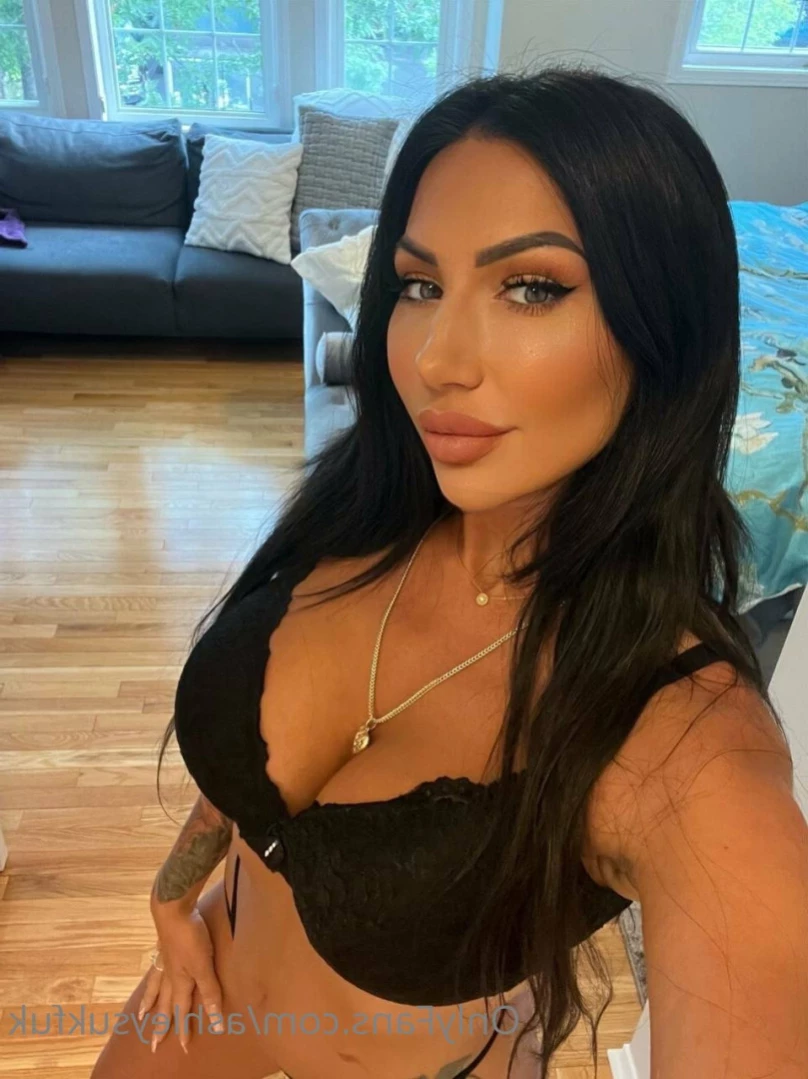 ashleysukfuk Onlyfans leaked photo 13166437 on Hotleaks.tv