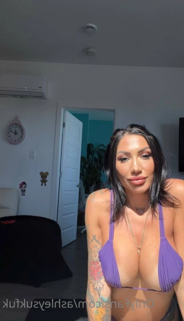ashleysukfuk Onlyfans leaked photo 13201689 on Hotleaks.tv