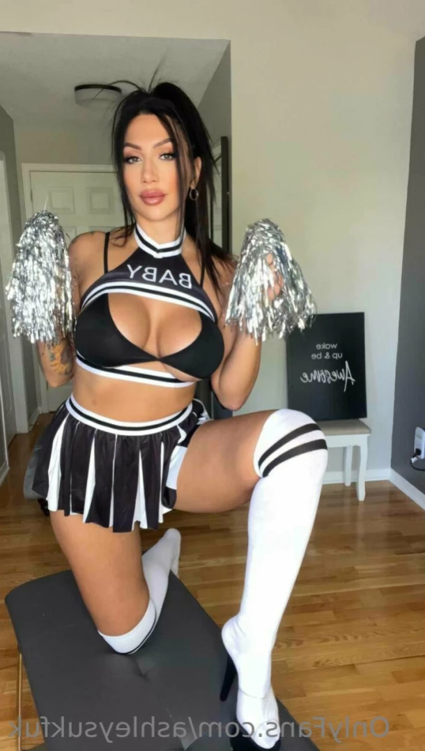 ashleysukfuk Onlyfans leaked photo 14141588 on Hotleaks.tv