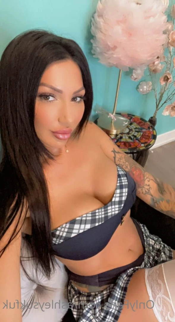 ashleysukfuk Onlyfans leaked photo 14143058 on Hotleaks.tv