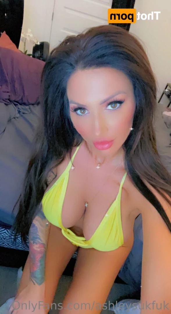 ashleysukfuk Onlyfans leaked photo 14146076 on Hotleaks.tv