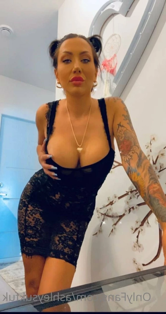 ashleysukfuk Onlyfans leaked photo 14146263 on Hotleaks.tv