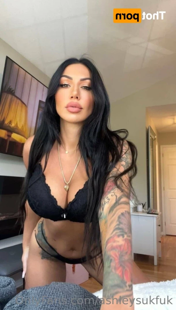 ashleysukfuk Onlyfans leaked photo 14146652 on Hotleaks.tv