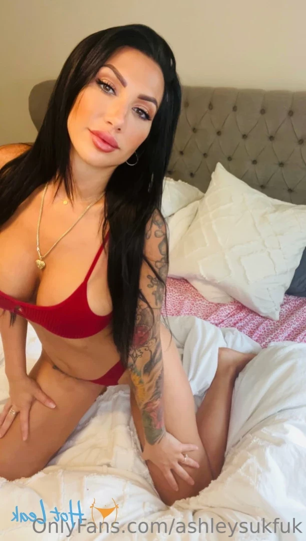 ashleysukfuk Onlyfans leaked photo 14148058 on Hotleaks.tv