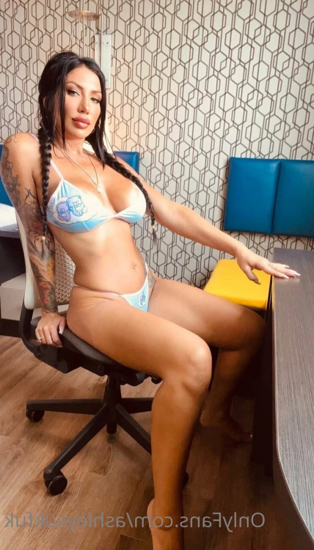 ashleysukfuk Onlyfans leaked photo 14427096 on Hotleaks.tv