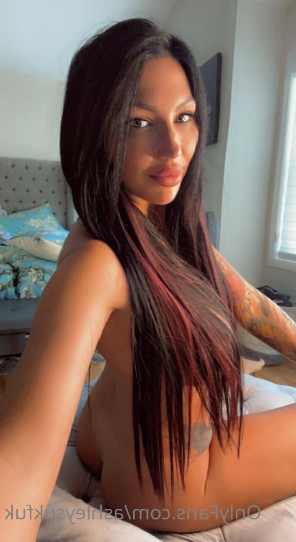 ashleysukfuk Onlyfans leaked photo 14619227 on Hotleaks.tv