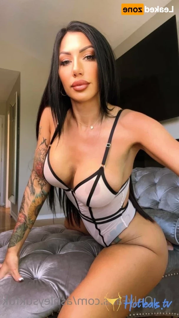 ashleysukfuk Onlyfans leaked photo 14620080 on Hotleaks.tv