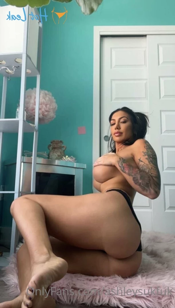 ashleysukfuk Onlyfans leaked photo 14620183 on Hotleaks.tv