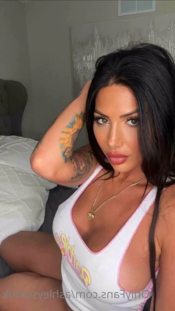 ashleysukfuk Onlyfans leaked photo 14621461 on Hotleaks.tv