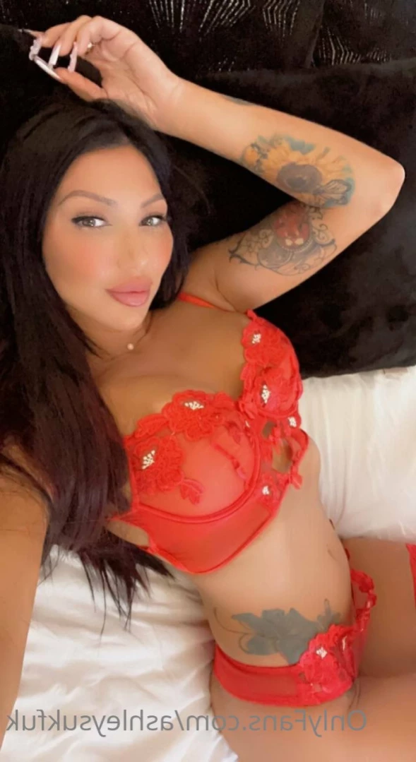 ashleysukfuk Onlyfans leaked photo 14725411 on Hotleaks.tv