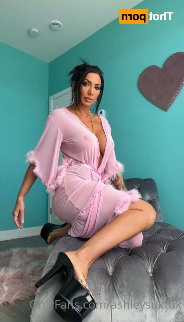 ashleysukfuk Onlyfans leaked photo 14732878 on Hotleaks.tv