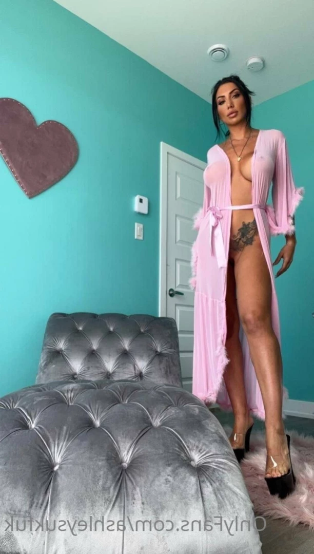 ashleysukfuk Onlyfans leaked photo 14745211 on Hotleaks.tv