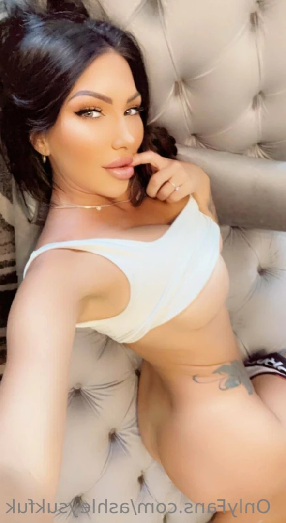 ashleysukfuk Onlyfans leaked photo 14751195 on Hotleaks.tv