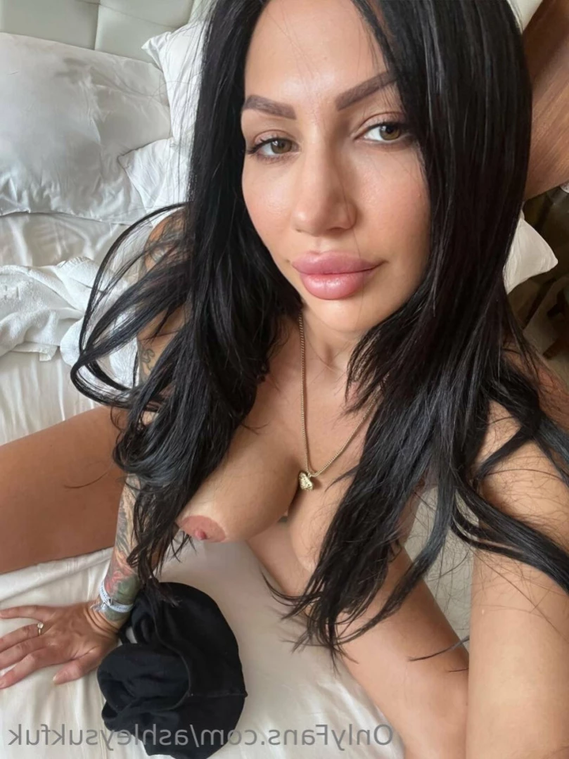 ashleysukfuk Onlyfans leaked photo 15101677 on Hotleaks.tv